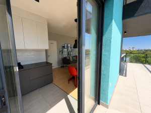 2-Bedroom Corner Apartment with Garage in Waterfront City Complex