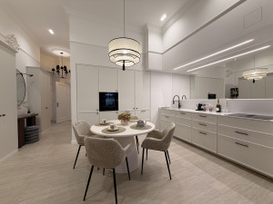 2-Bedroom Apartment with Budapest Eye View