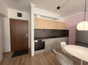 Modern 2-Bedroom Flat on Corvin Promenade