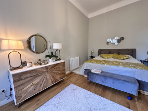 2-Bedroom Elegant Apartment Opposite City Park in Dózsa György út