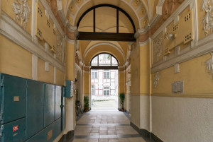 3-Bedroom Renovated Apartment near Andrassy út