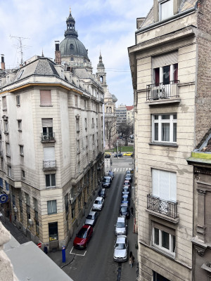 3-bedroom Apartment on Andrássy Avenue