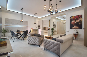 2-Bedroom Apartment next to Iconic Basilica