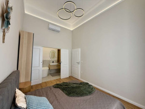 Bright 3-Bedroom Apartment in District V. City Center.