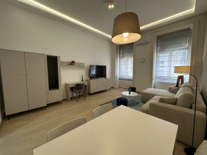 1-Bedroom Sunny Apartment with Balcony