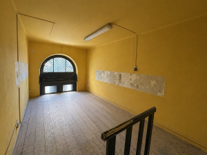 Two-Level Commercial Premises in Vas utca