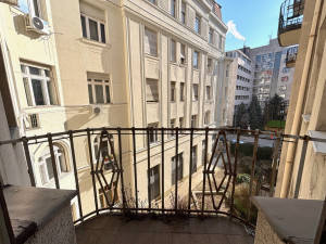 2-Bedroom Apartment with Balcony near Parliament