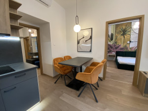 Renovated 2-Bedroom Apartment in the Heart of Budapest