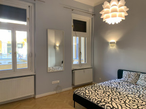 2-Bedroom Apartment in Damjanich utca