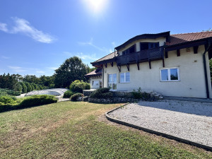 5-Bedroom Villa at Lake Balaton with Panoramic View