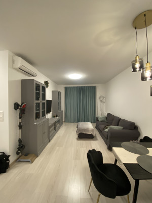 1-Bedroom Apartment with Balcony in Pápay István utca