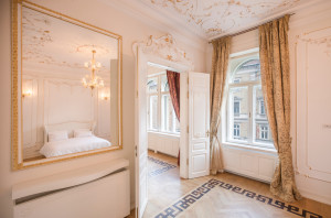 3-Bedroom Designer Luxury Apartment with Balcony