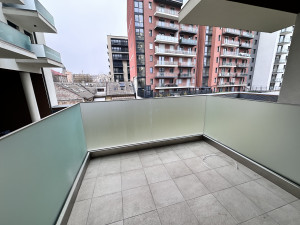 1-Bedroom Apartment with Terrace in Tóth Kálmán utca
