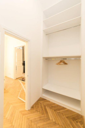 Bright & Spacious 2-Room Apartment near Oktogon