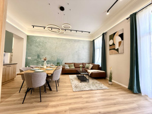 4-Bedroom Apartment with Balconies
