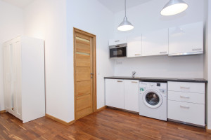 Bright Studio Flat in City Center.