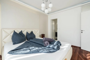 3-Bedroom Penthouse with Terrace