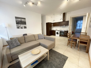 3-Bedroom Dual-Unit Apartment next to Hunyadi Square