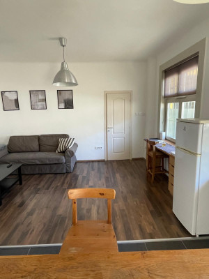 Bright 1-Bedroom Apartment Next to the Basilica