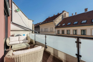 3-Bedroom Penthouse with Terrace