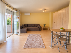 Bright Top-Floor Studio with Large Balcony