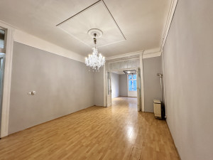 1-Bedroom Apartment 5-minute walk to Danube