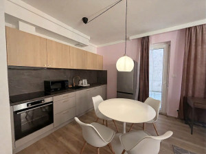Modern 2-Bedroom Flat on Corvin Promenade
