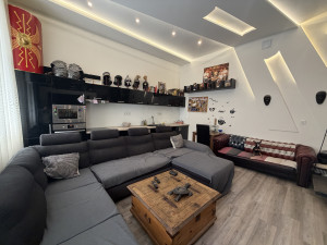1-Bedroom Apartment in Fully Restored Historic Building