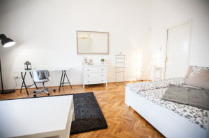 4-Bedroom Apartment with balcony on Grand Boulevard