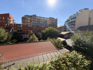 Modern 1-Bedroom Flat on Corvin Promenade with Garden View