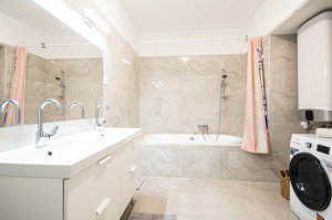 Renovated 1-Bedroom Apartment in a Landmark Building