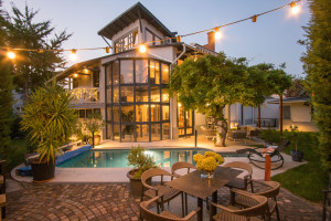 6-Bedroom Unique Villa