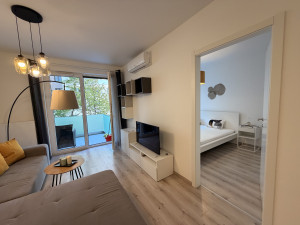 Modern 1-Bedroom Flat on Corvin Promenade