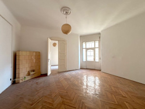 2-Bedroom Apartment with Balcony near Parliament