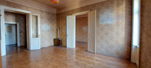 2-Bedroom Apartment Behind Opera