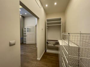 2-Bedroom Flat for Rent in Báthory utca