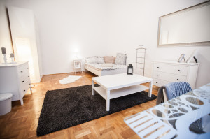 4-Bedroom Apartment with balcony on Grand Boulevard