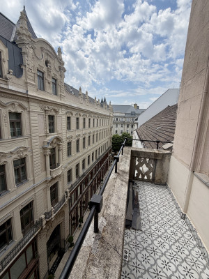 2-Bedroom Executive Residence with Balcony