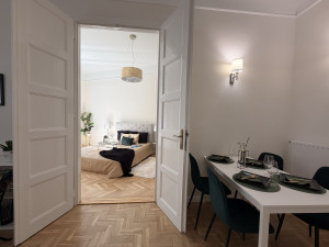 2-Bedroom Fully Renovated Apartment with Balcony