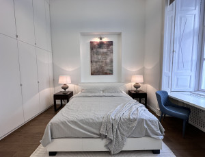 2-Bedroom Apartment on Október 6. utca