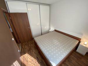 Bright 1-Bedroom Apartment with Balcony in Márton utca