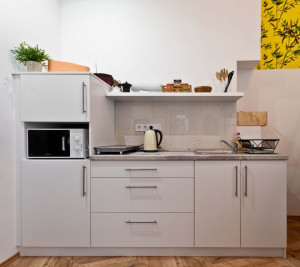 Cozy & Bright Studio for Rent on Ráday Street