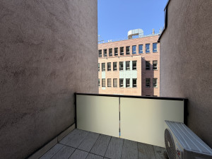Modern 2-Bedroom Flat on Corvin Promenade