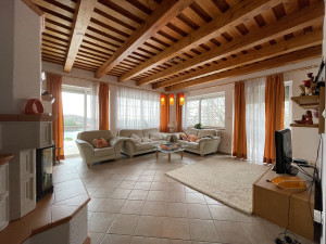 5-Bedroom Villa for Rent at Lake Balaton with Panoramic View