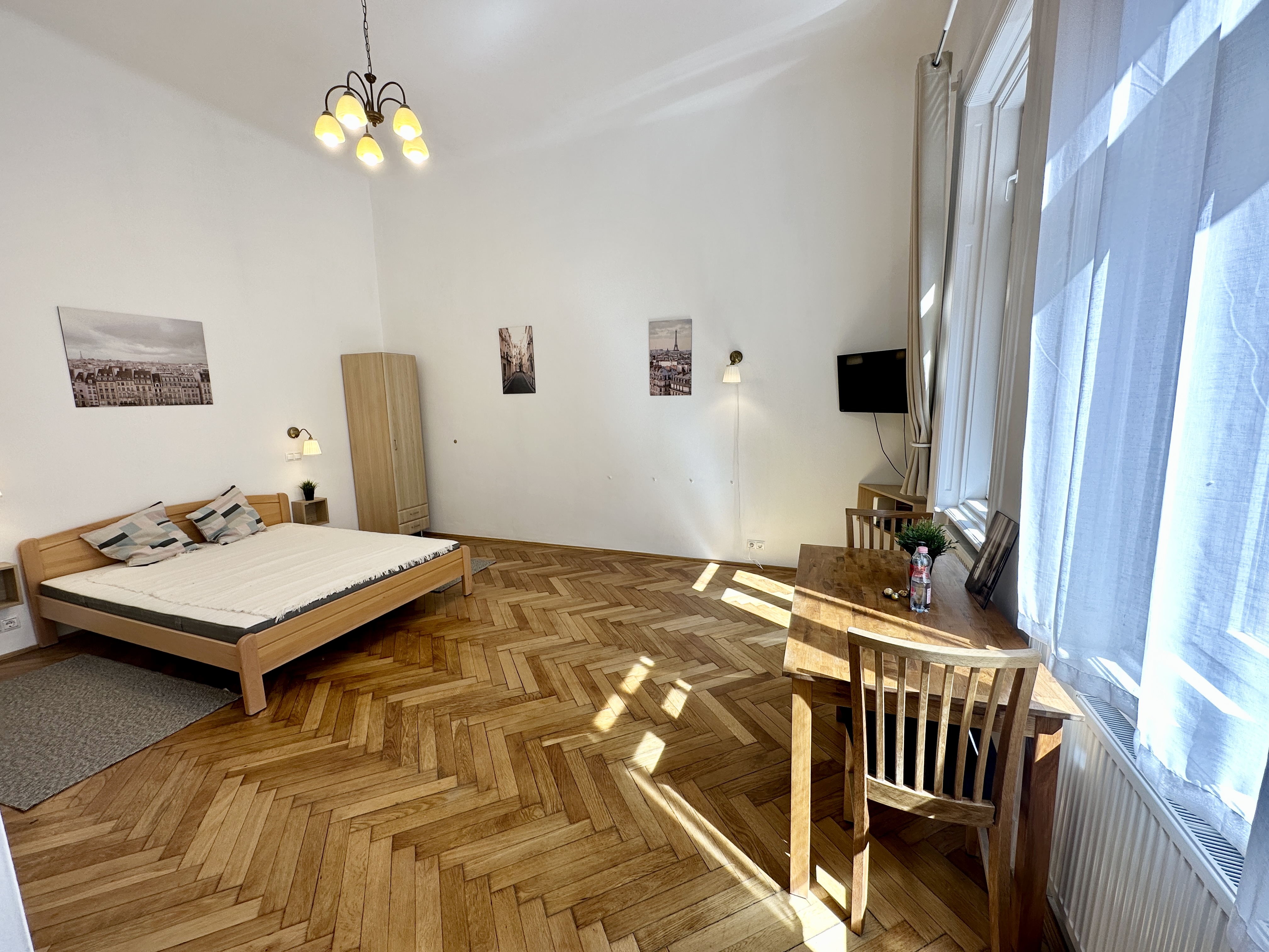 1-Bedroom Apartment in Jósika utca