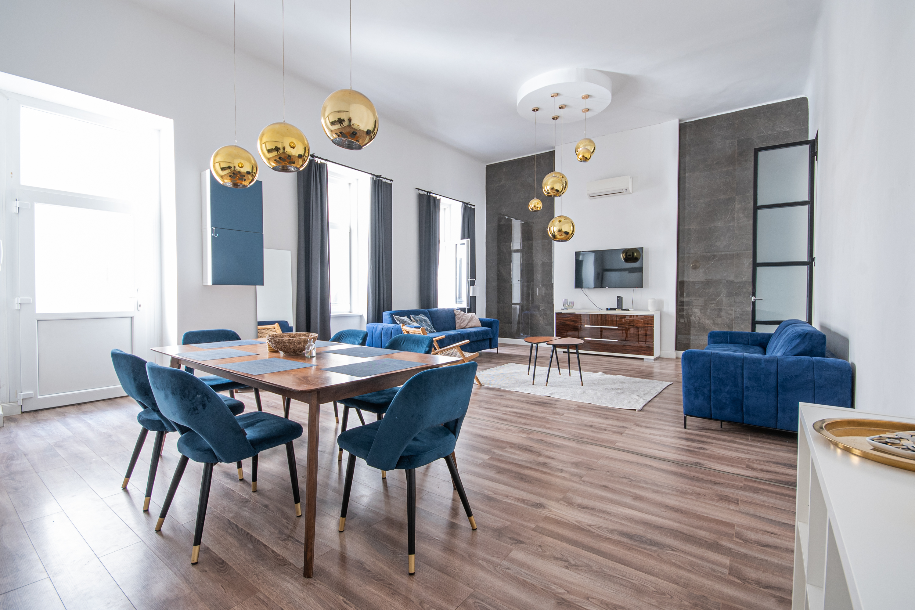 Renovated 1-Bedroom Apartment in a Landmark Building