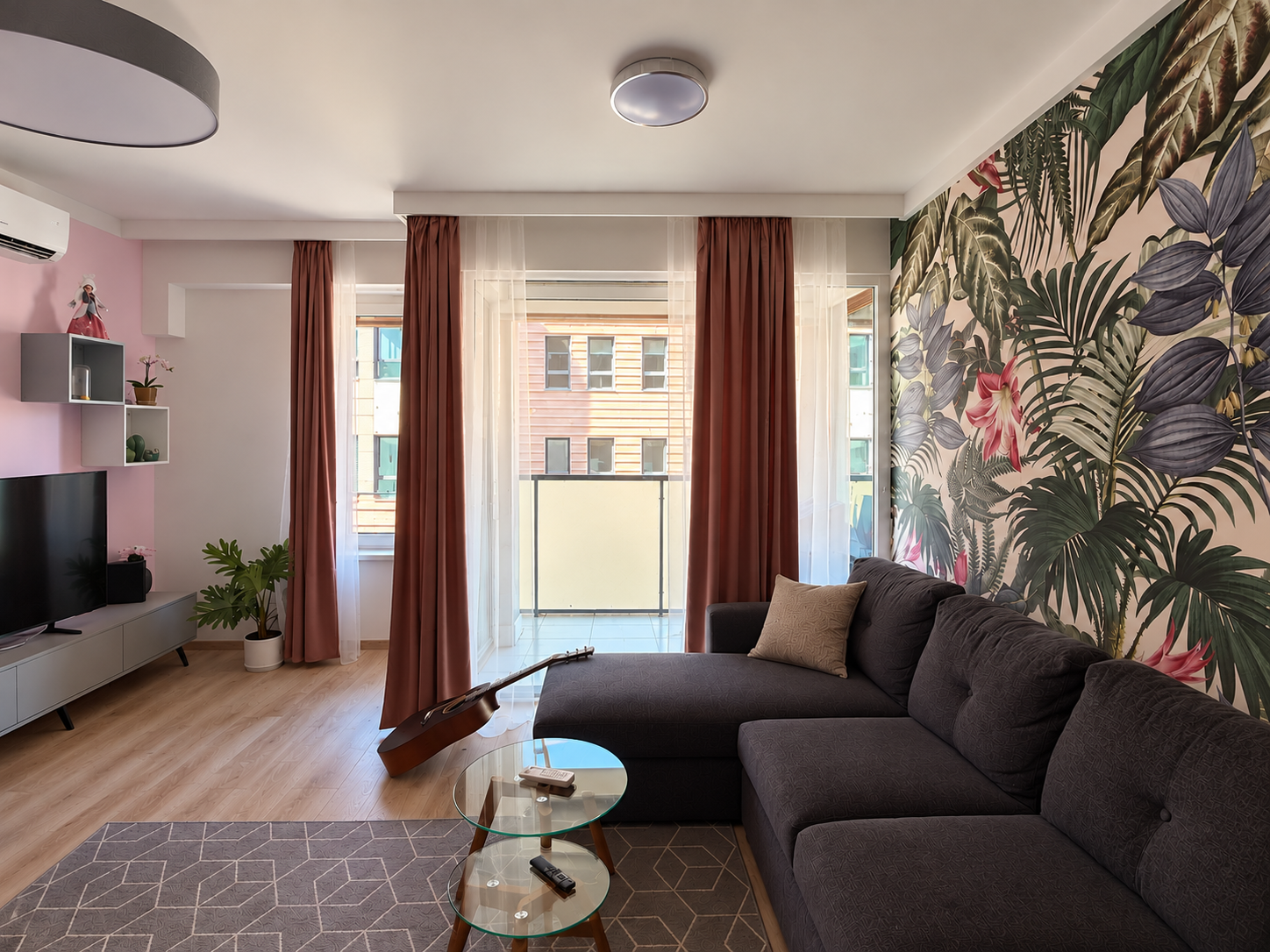 Modern 2-Bedroom Flat on Corvin Promenade