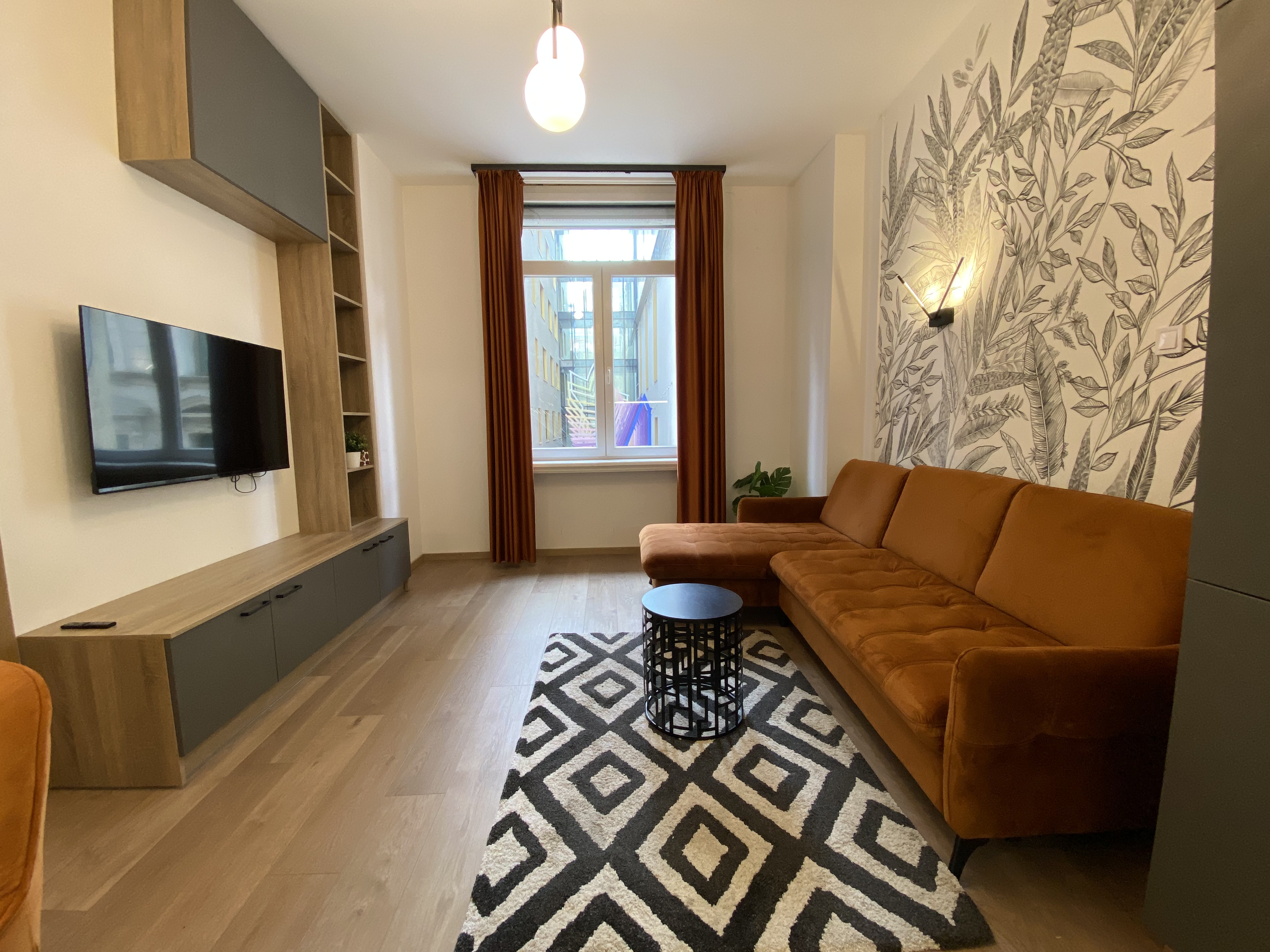 Renovated 2-Bedroom Apartment in the Heart of Budapest