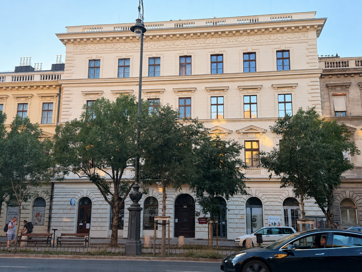 New Luxury Penthouse Residences on Andrássy Avenue