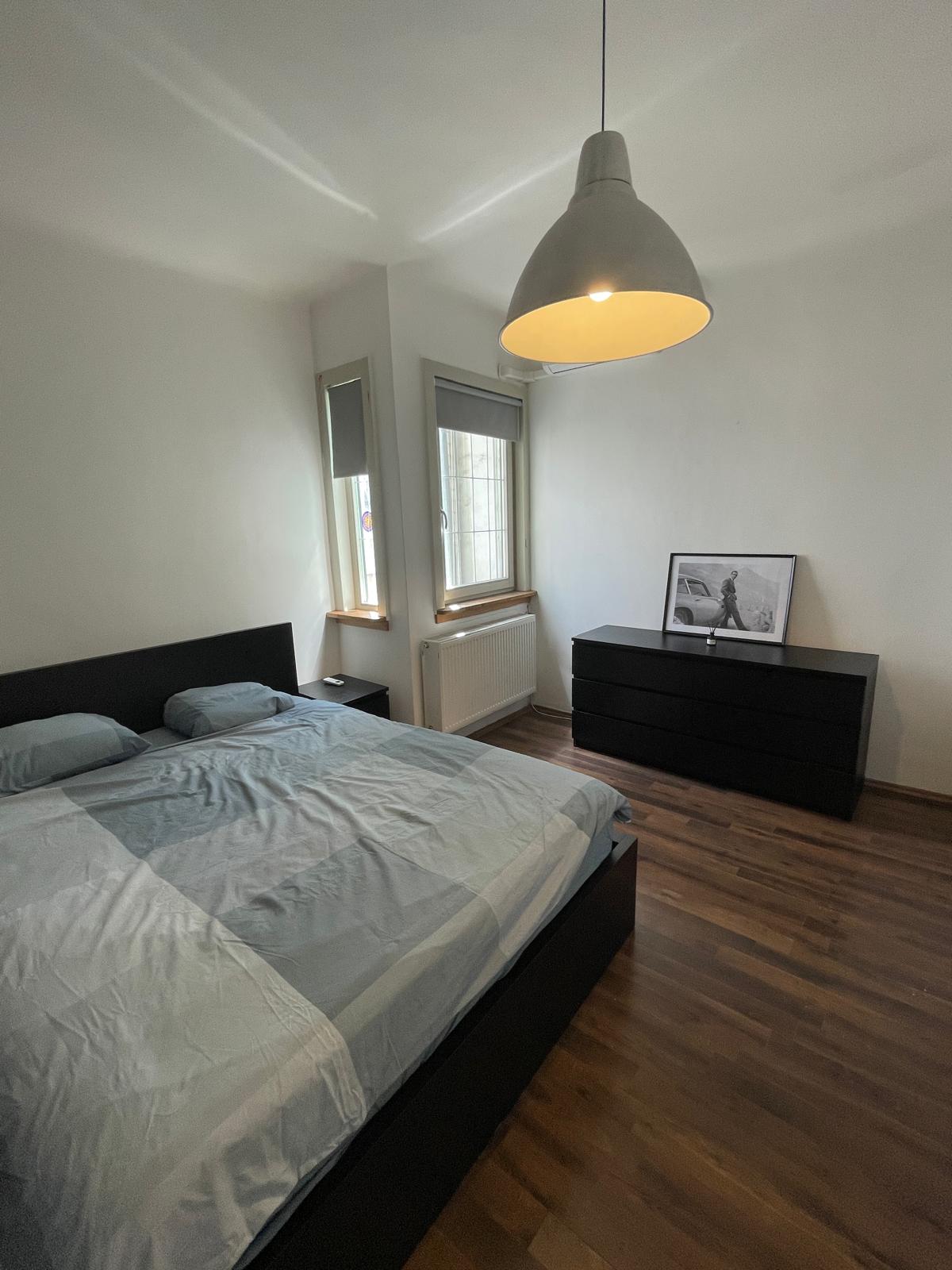 Bright 1-Bedroom Apartment Next to the Basilica